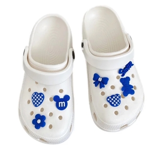 Mickey og bamse charms i blå og hvid -7 stk.